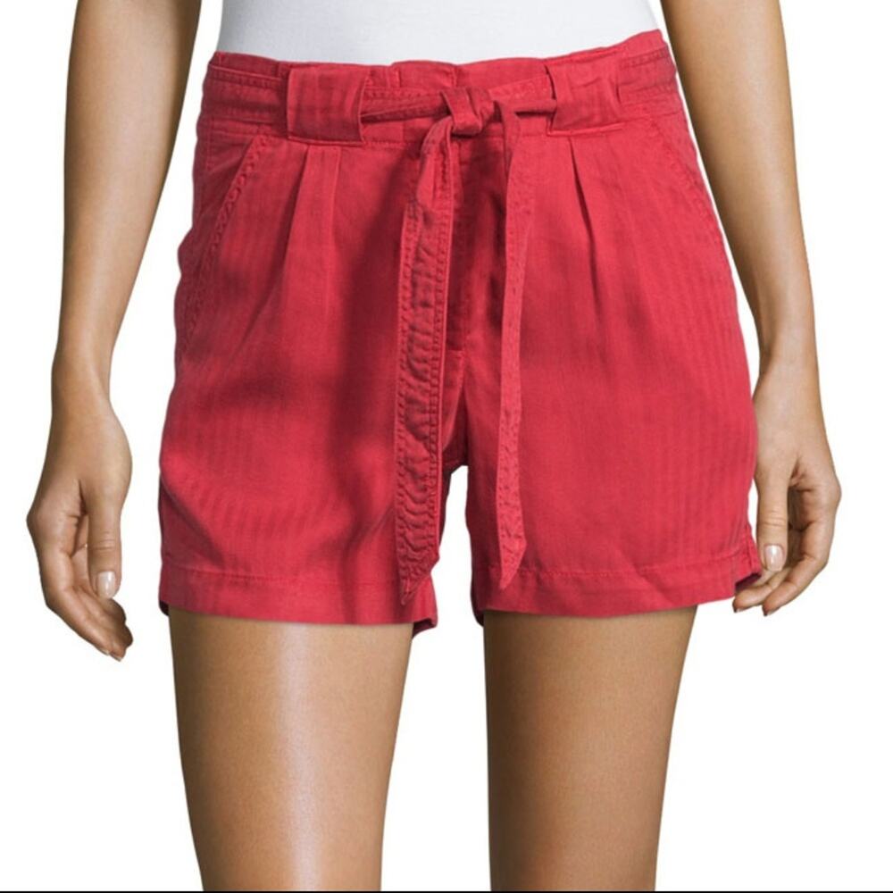 0008 NWT Nanette Lepore Red Herringbone Pleated Shorts - Size 2 Bermuda Tencel